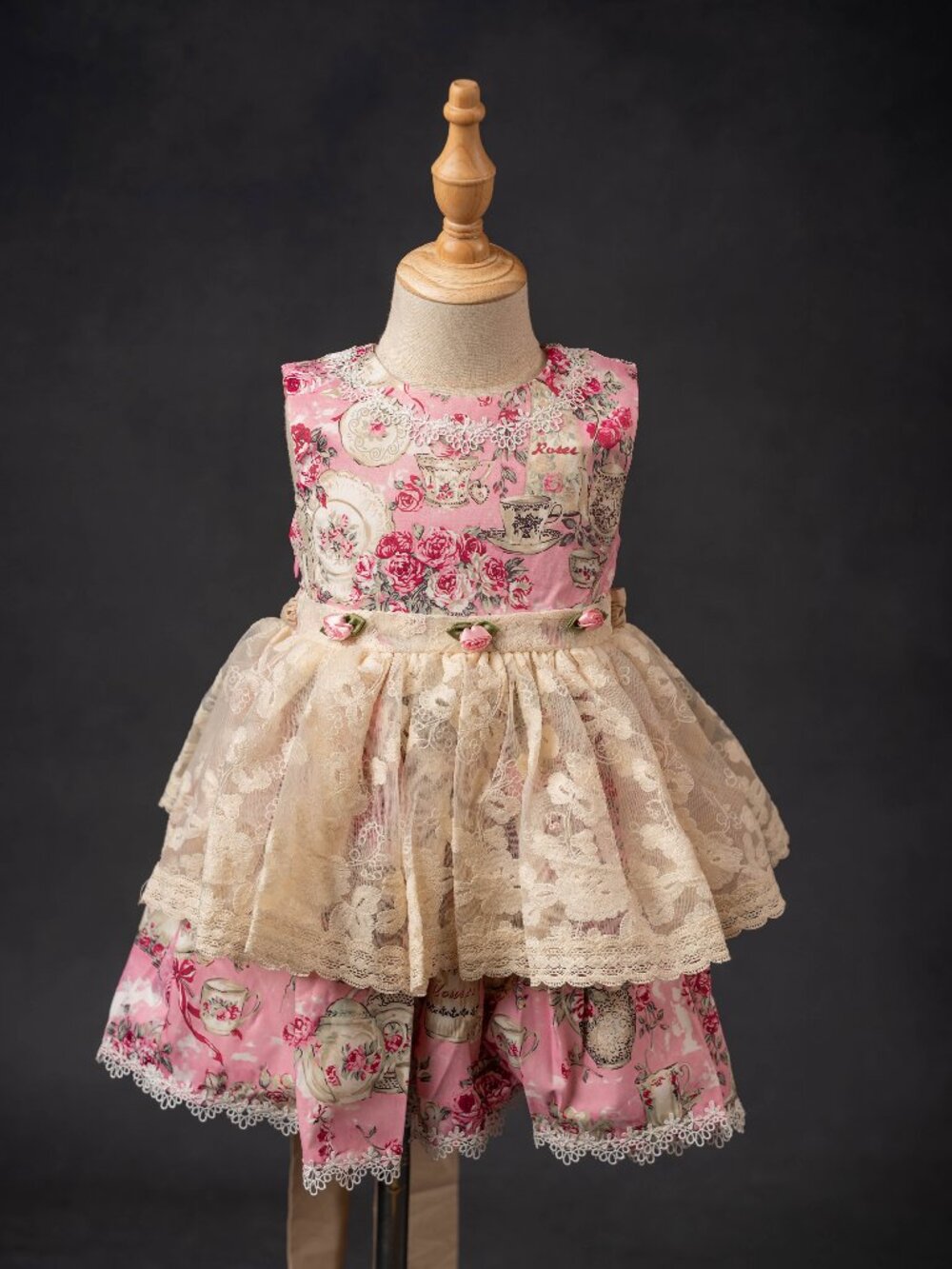 Tea Party Vintage lace Ju Petitpop dress, spanish length, size 3